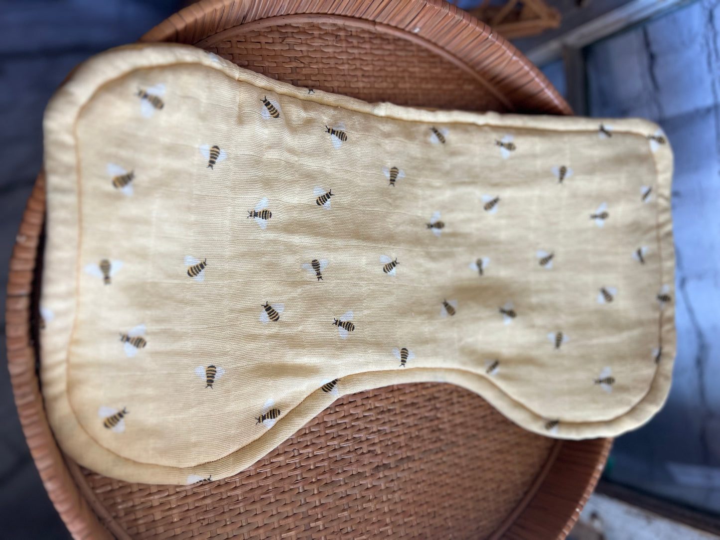 Bee Burp cloth